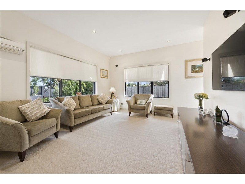 20 Surrey Street, Devonport TAS 7310