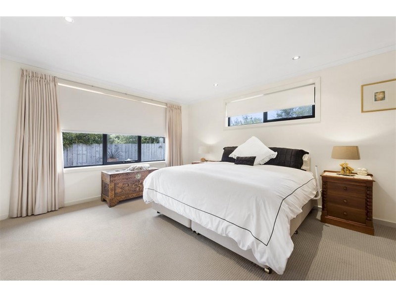 20 Surrey Street, Devonport TAS 7310