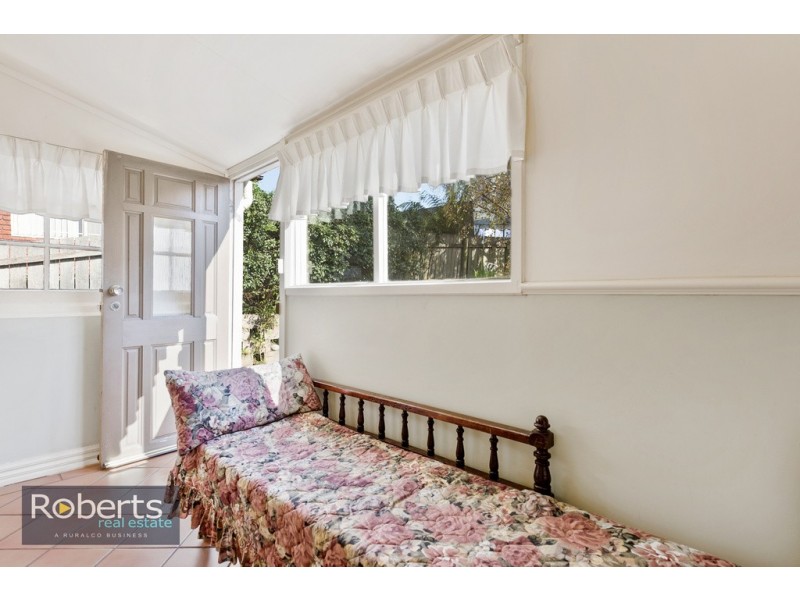 42 Macfie Street, Devonport TAS 7310