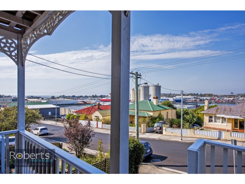 42 Macfie Street, Devonport TAS 7310