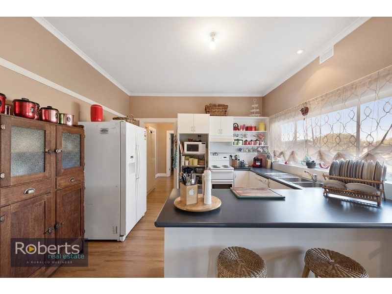 62 Hiller Street, Devonport TAS 7310