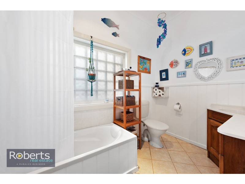 62 Hiller Street, Devonport TAS 7310