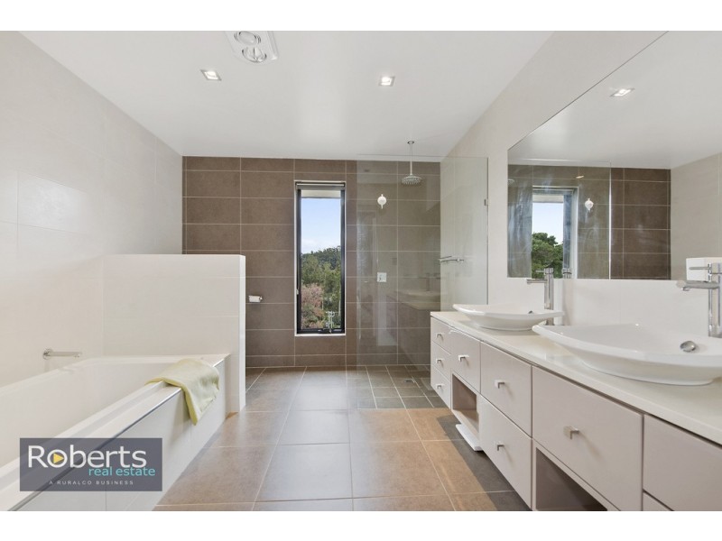 93 Camborne Drive, Acacia Hills TAS 7306