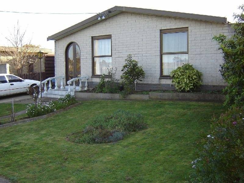 82 Caroline Street, East Devonport TAS 7310