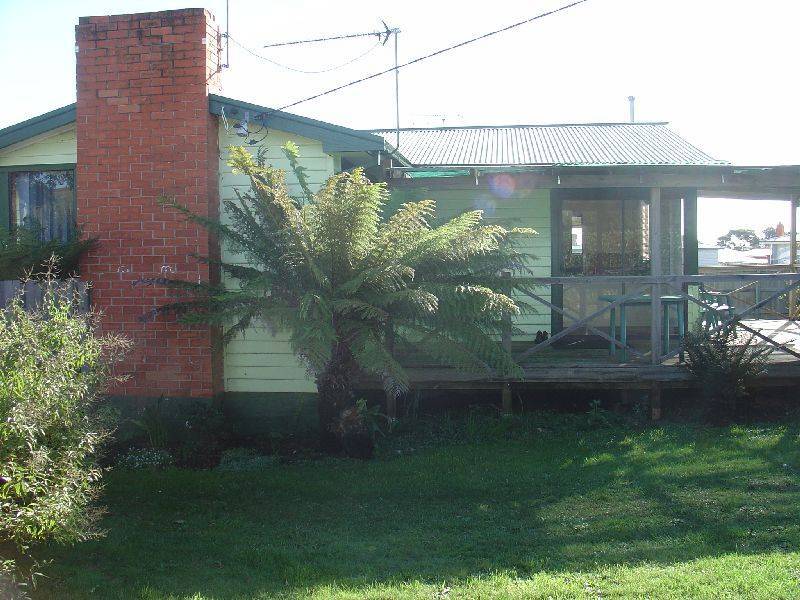 25 Triton Road, East Devonport TAS 7310