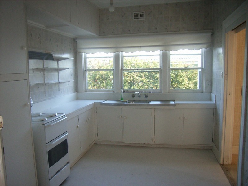 33 Hilltop Avenue, Devonport TAS 7310