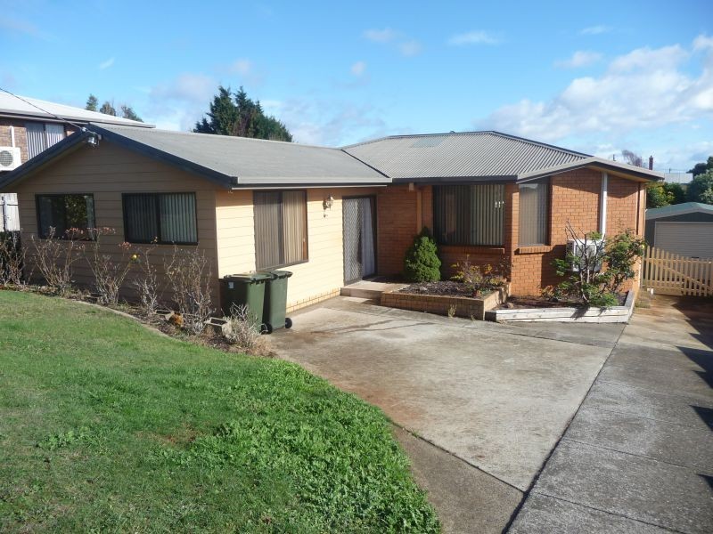 130 Caroline Street, East Devonport TAS 7310