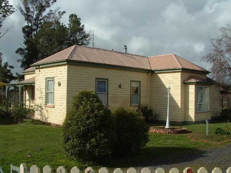 142 Main Street, Sheffield TAS 7306