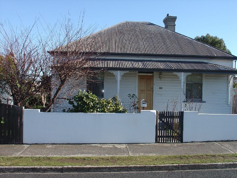 20 Sumberg Street, Devonport TAS 7310