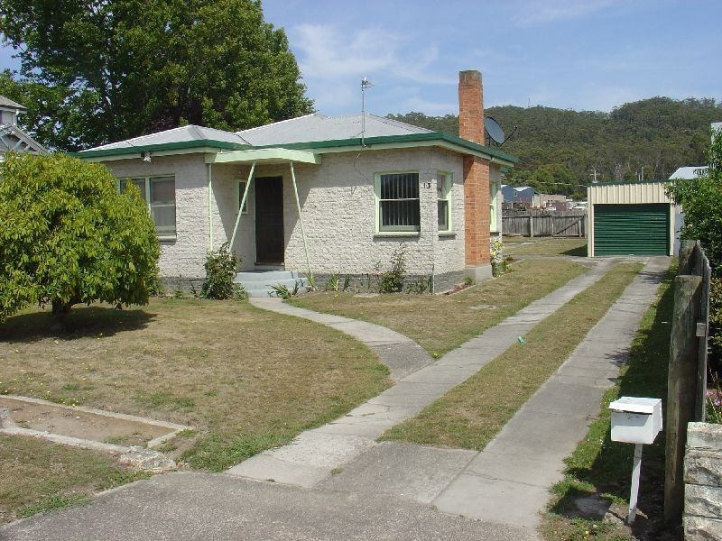 13 Stony Rise Road, Devonport TAS 7310