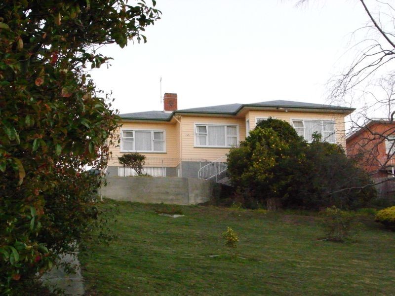 181 Steele Street, Devonport TAS 7310