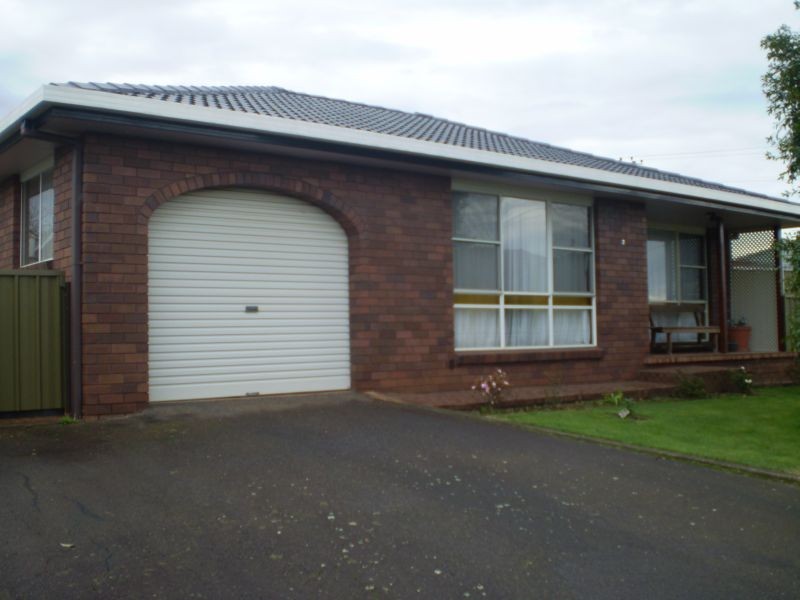 2/31a Middle Road, Devonport TAS 7310