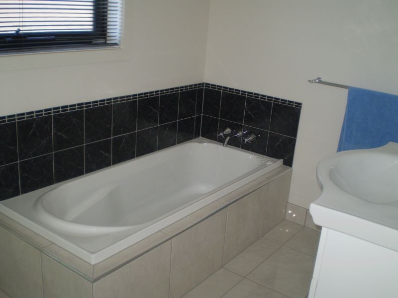 1/16 Lapthorne Close, Devonport TAS 7310