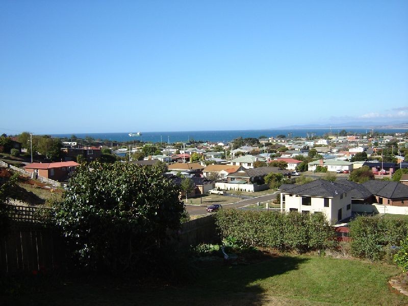 126 George Street, Devonport TAS 7310