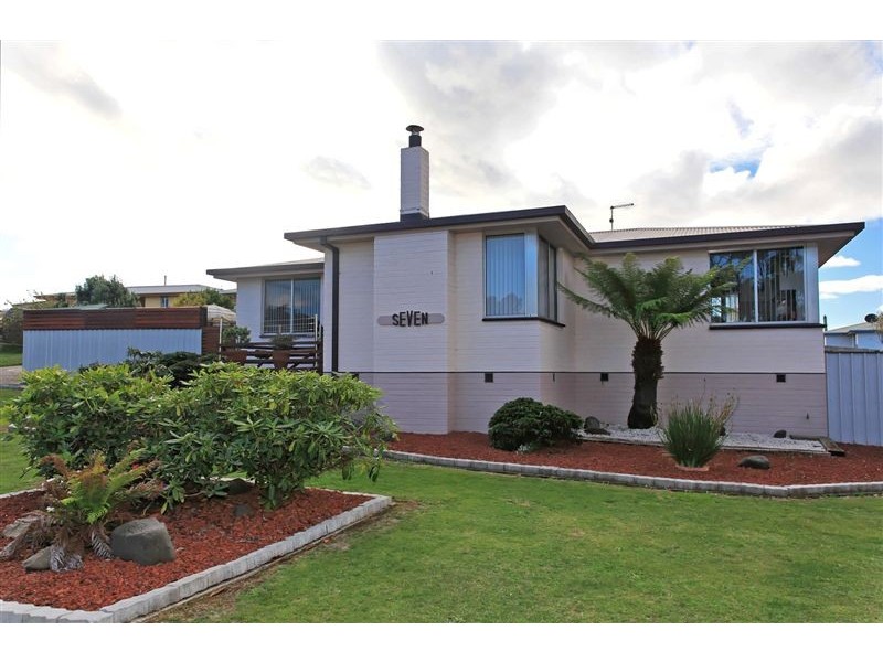 7 Harvil Way, Devonport TAS 7310
