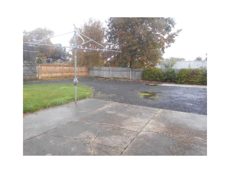 1 Grove Street, Ulverstone TAS 7315