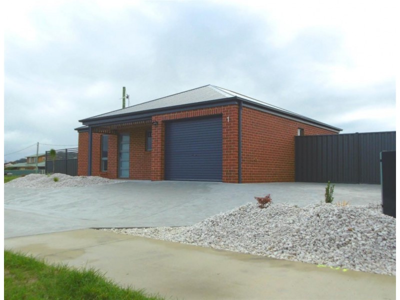 1/65 Stanley Street, Latrobe TAS 7307