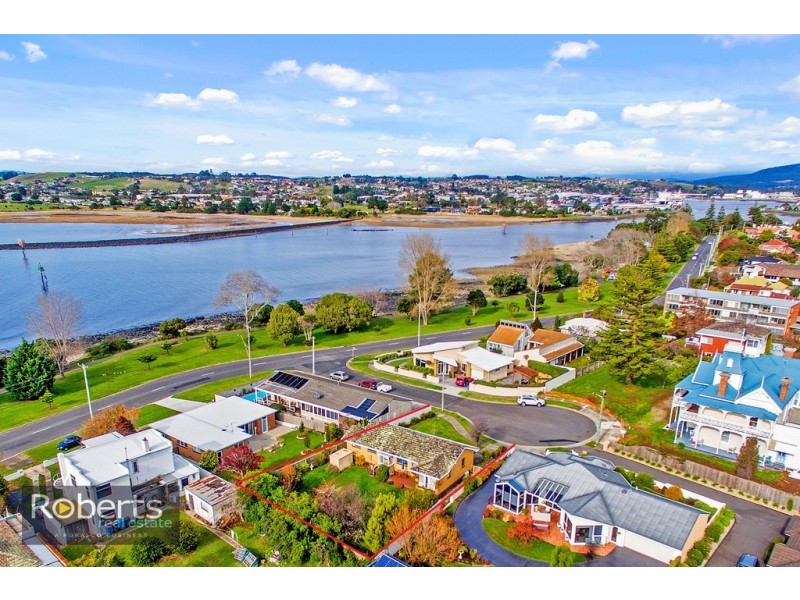 6 Malunnah Close, Devonport TAS 7310