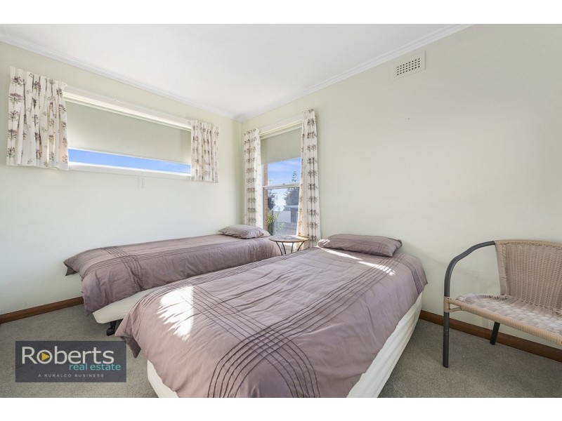 6 Malunnah Close, Devonport TAS 7310