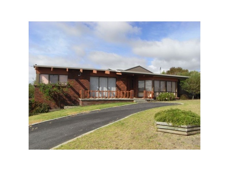 37 Highfield Road, Ambleside TAS 7310