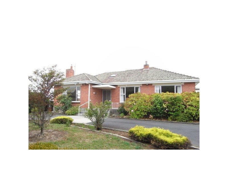 12 George Street, Devonport TAS 7310