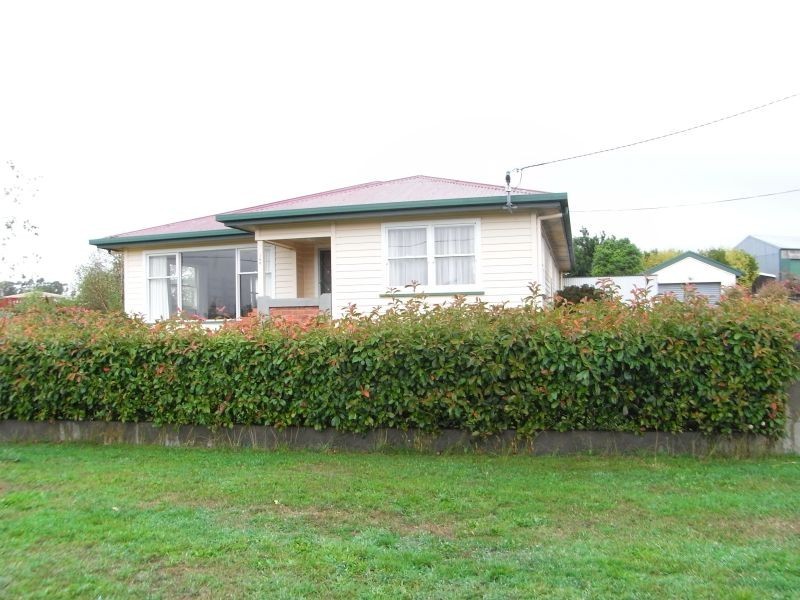 166 Main Street, Sheffield TAS 7306