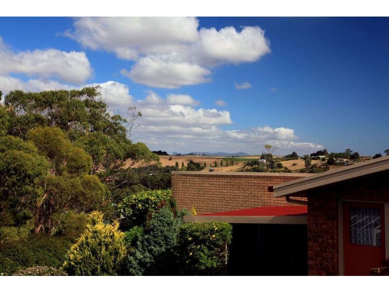 7 Surrey Street, Devonport TAS 7310