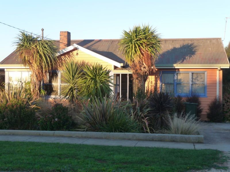 38 Watkinson Street, Devonport TAS 7310