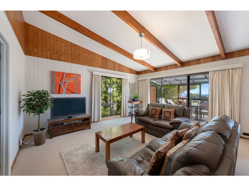 16 Haines Place, Devonport TAS 7310