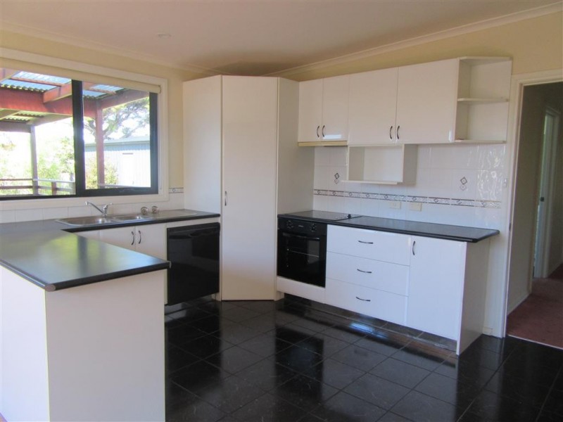 98 Ronald Street, Devonport TAS 7310