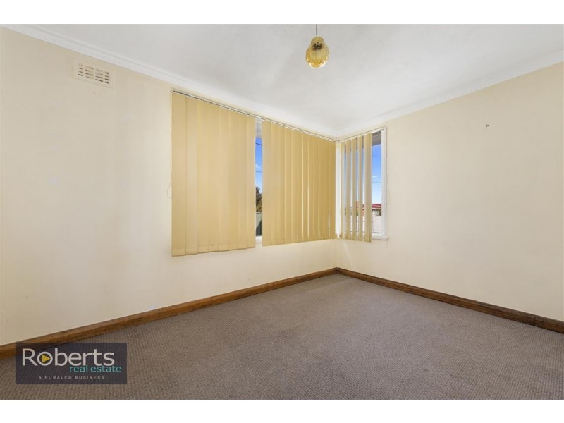 18 Raymond Avenue, Devonport TAS 7310