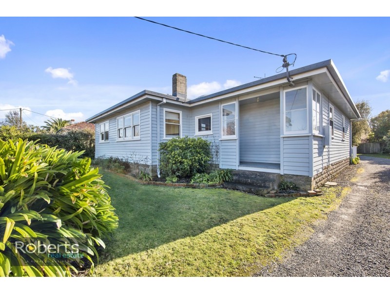 4 Lower Madden, Devonport TAS 7310