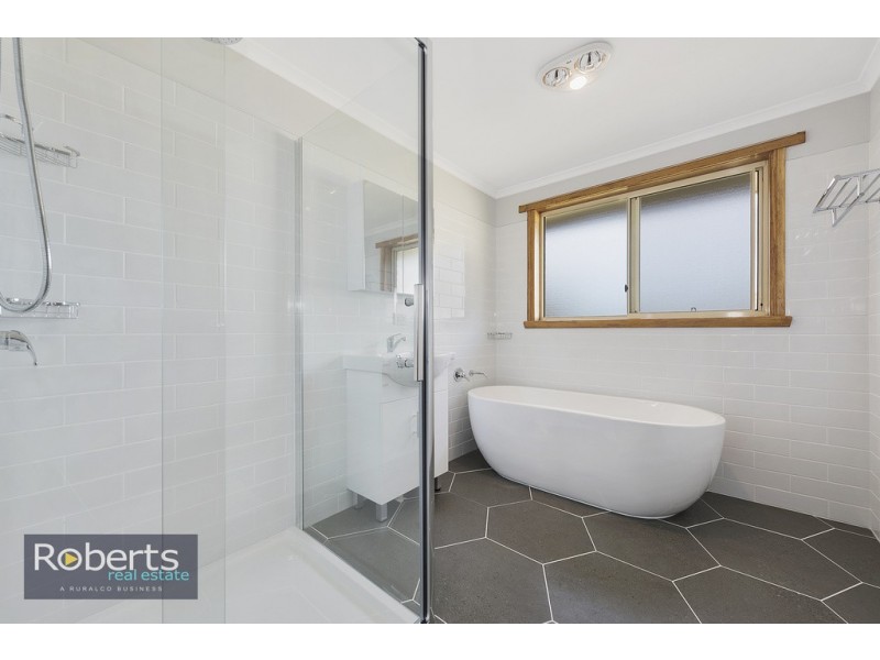 41 Hillcrest Road, Devonport TAS 7310