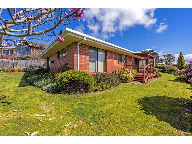 6 Olive Court, Miandetta TAS 7310