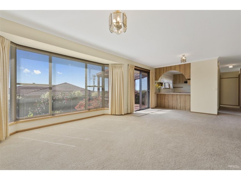 6 Olive Court, Miandetta TAS 7310