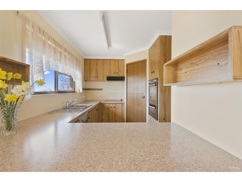 6 Olive Court, Miandetta TAS 7310