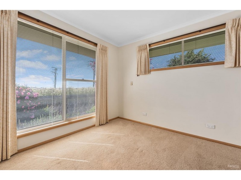 6 Olive Court, Miandetta TAS 7310