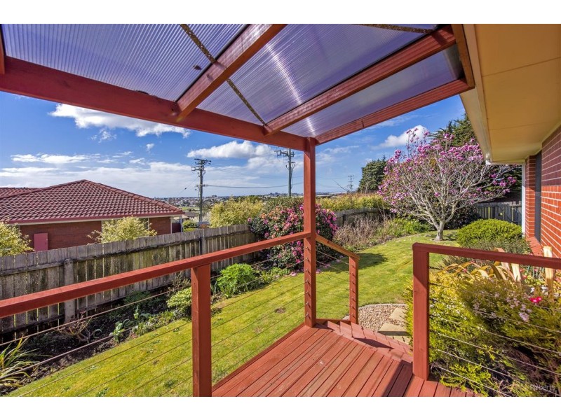 6 Olive Court, Miandetta TAS 7310
