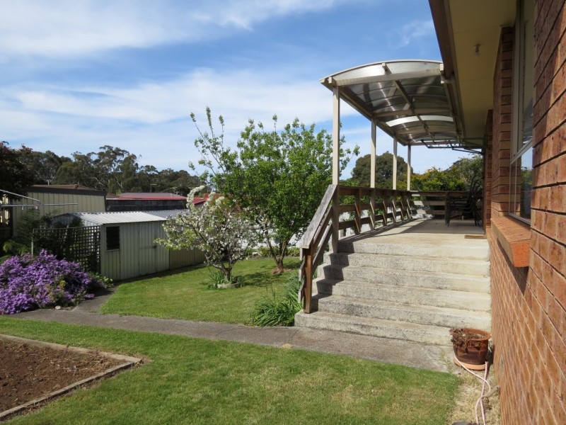 22 Lawrence Drive, Devonport TAS 7310