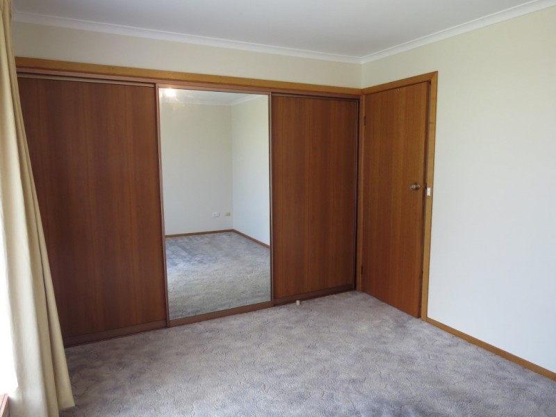 22 Lawrence Drive, Devonport TAS 7310