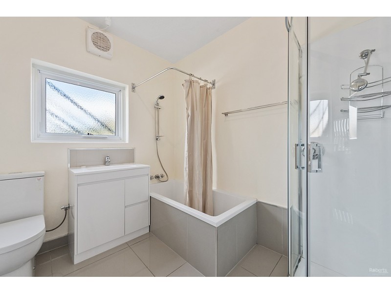 4/14 Broadhurst Avenue, Devonport TAS 7310