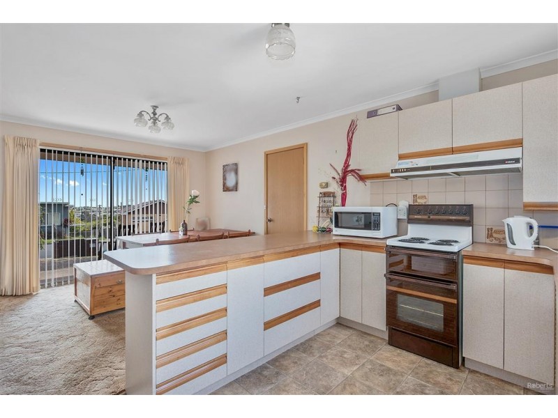 2/4 Berrigan Road, Miandetta TAS 7310
