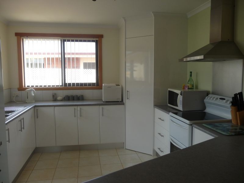 2 Cherry Grove, Latrobe TAS 7307