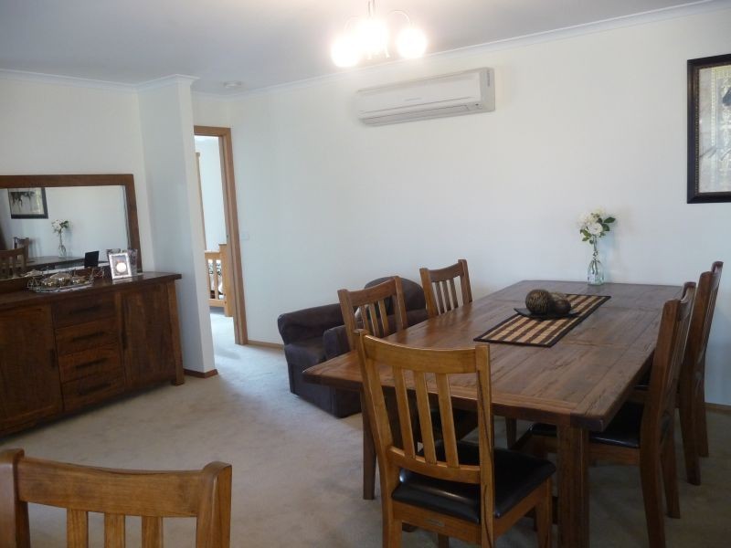 2 Cherry Grove, Latrobe TAS 7307