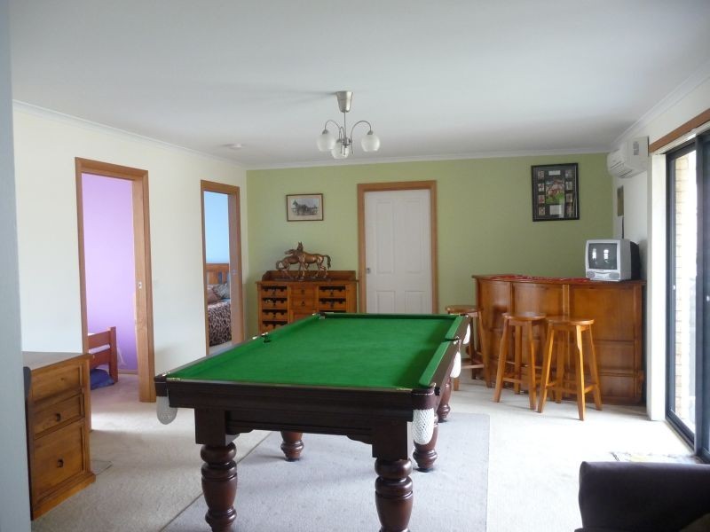 2 Cherry Grove, Latrobe TAS 7307