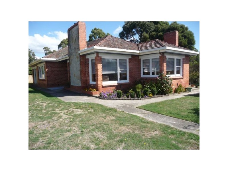 6 Devonport Road, Quoiba TAS 7310
