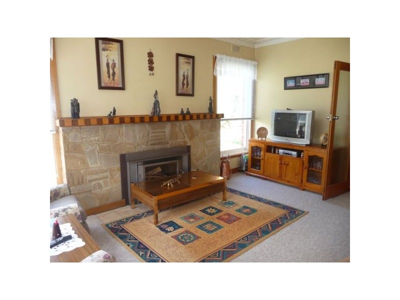 6 Devonport Road, Quoiba TAS 7310