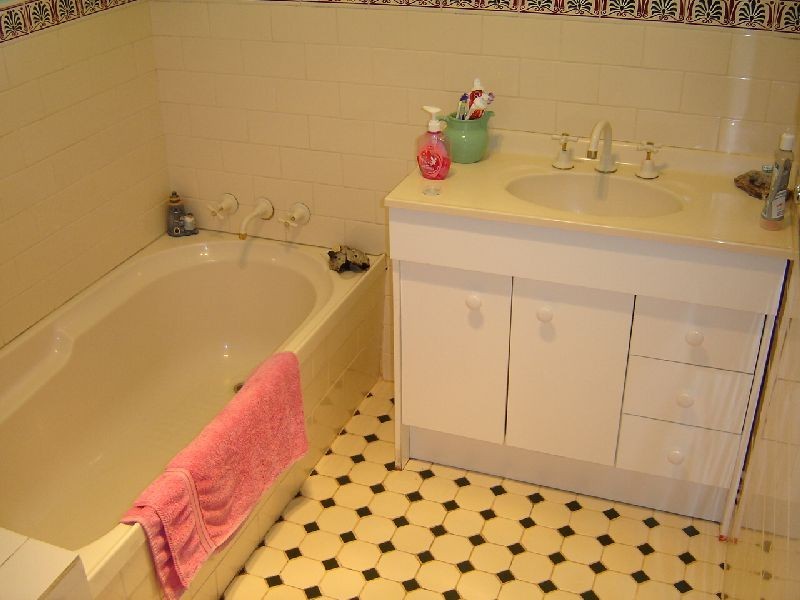 98 Torquay Road, East Devonport TAS 7310