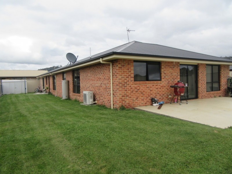 8 Fleetwood Drive, Spreyton TAS 7310
