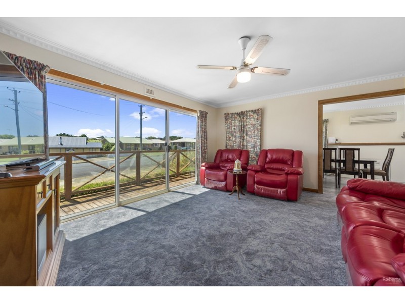 32 John Street, East Devonport TAS 7310